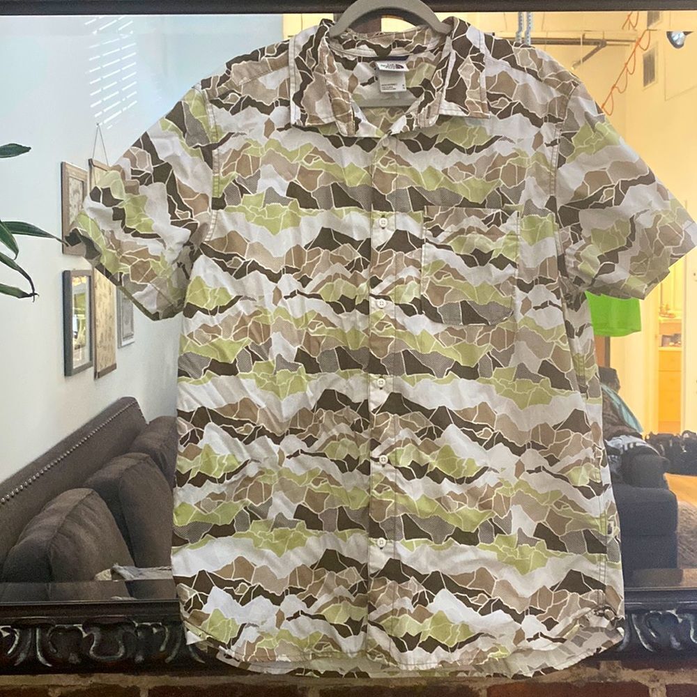 NorthFace XL Military Olive Mountain Camo Print